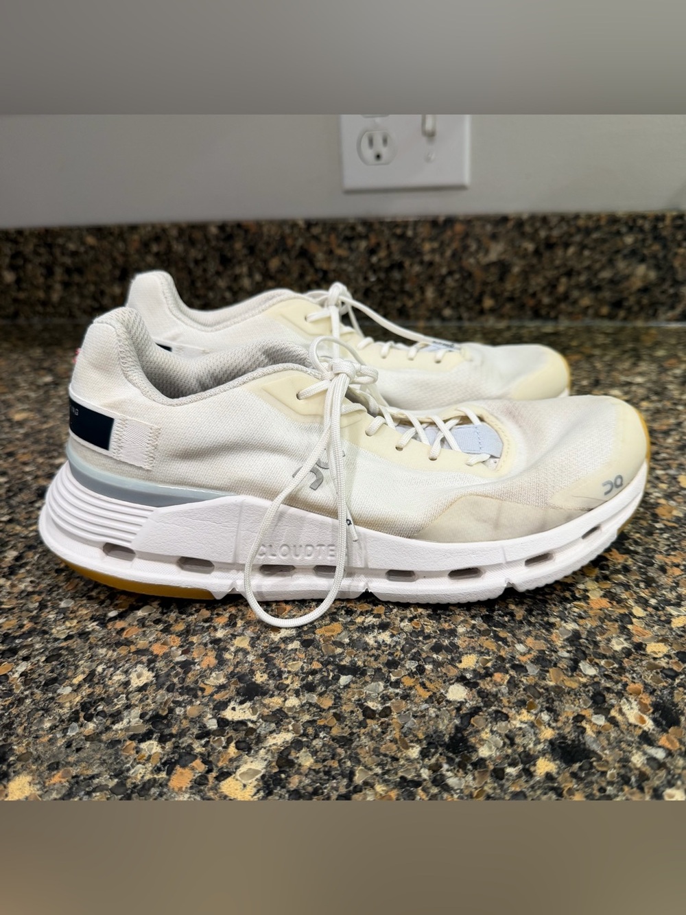 On Cloudtec White Athletic Sneakers ladies 7